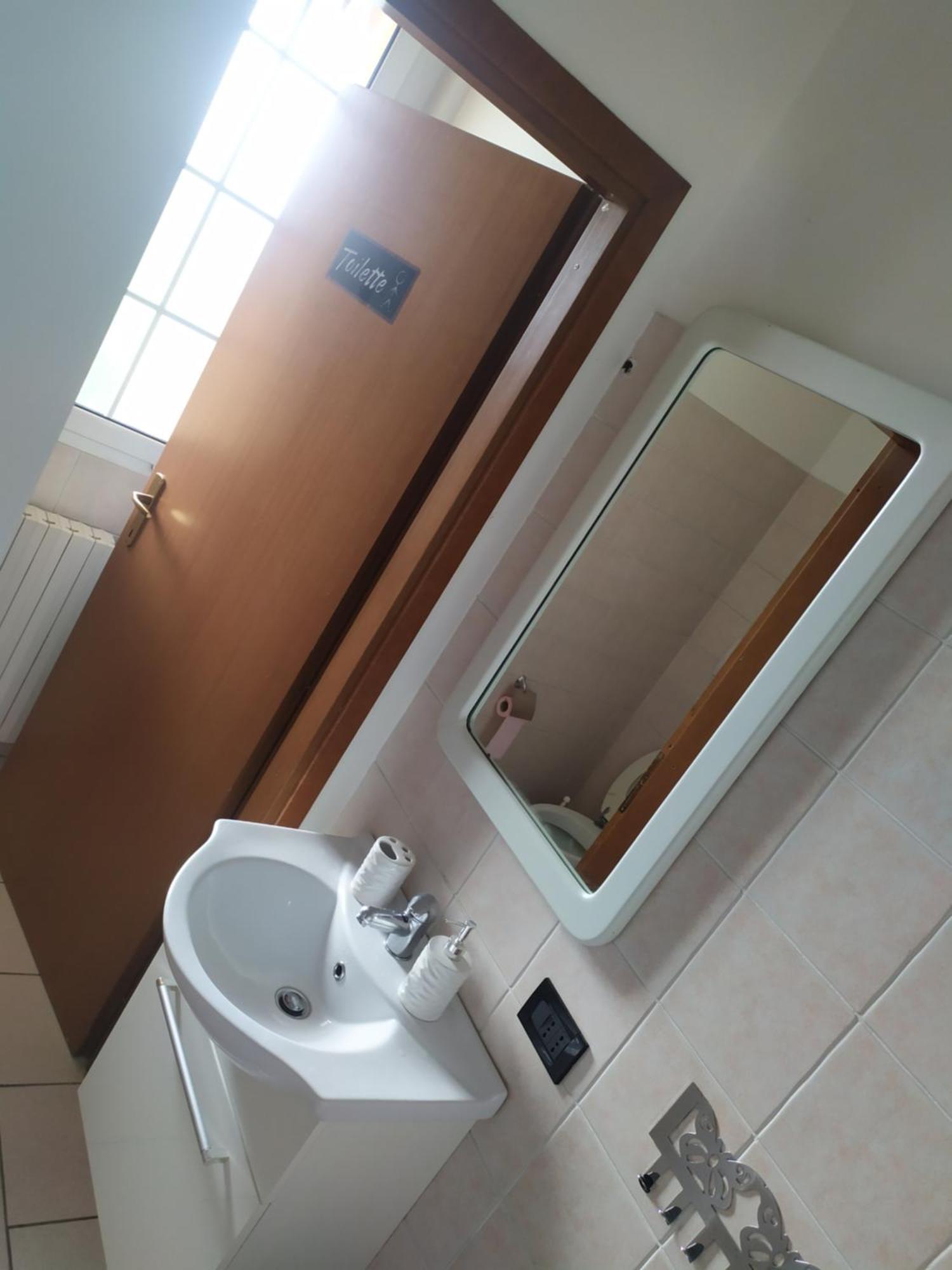 La Quiete Hotel Senna Comasco Phòng bức ảnh